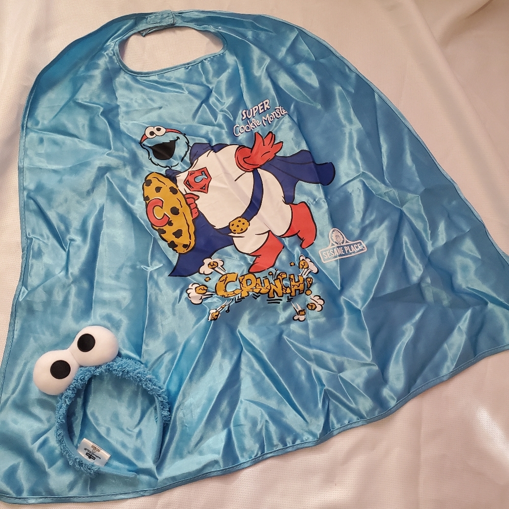 Cookie monster cape and headband  sesame place official park merchandise